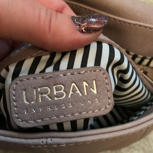 Urban Expressions Lavender Crossbody - Picture 9 of 11